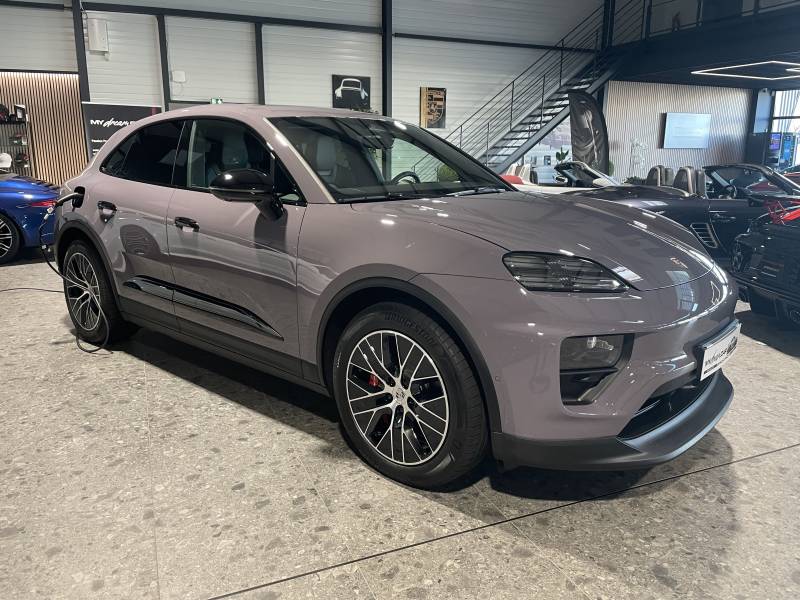 Acheter Porsche Macan II électrique occasion récente coloris Provence chez MY DREAM CAR Nîmes.