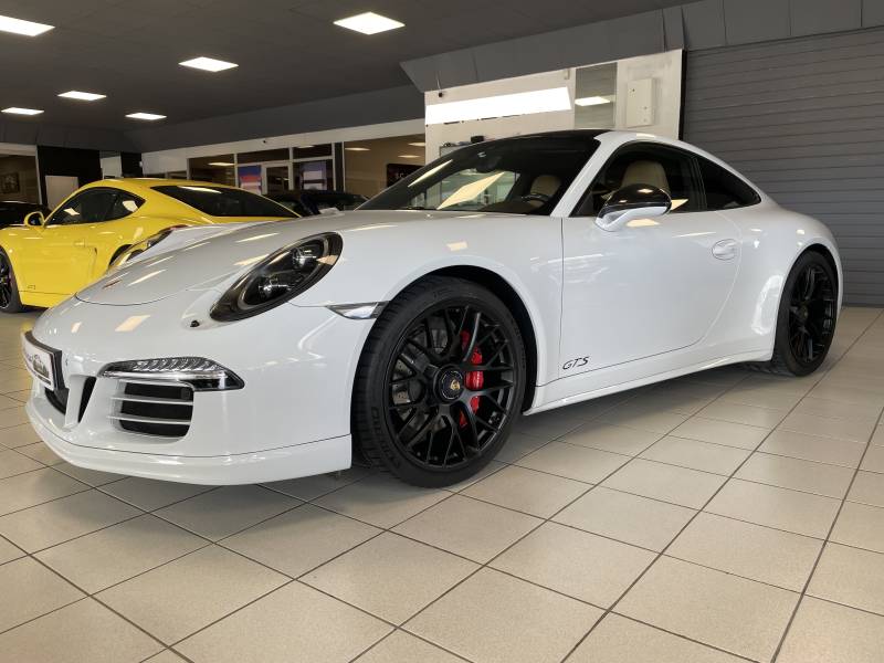 Achat Porsche Carrera 4 GTS dans le Gard