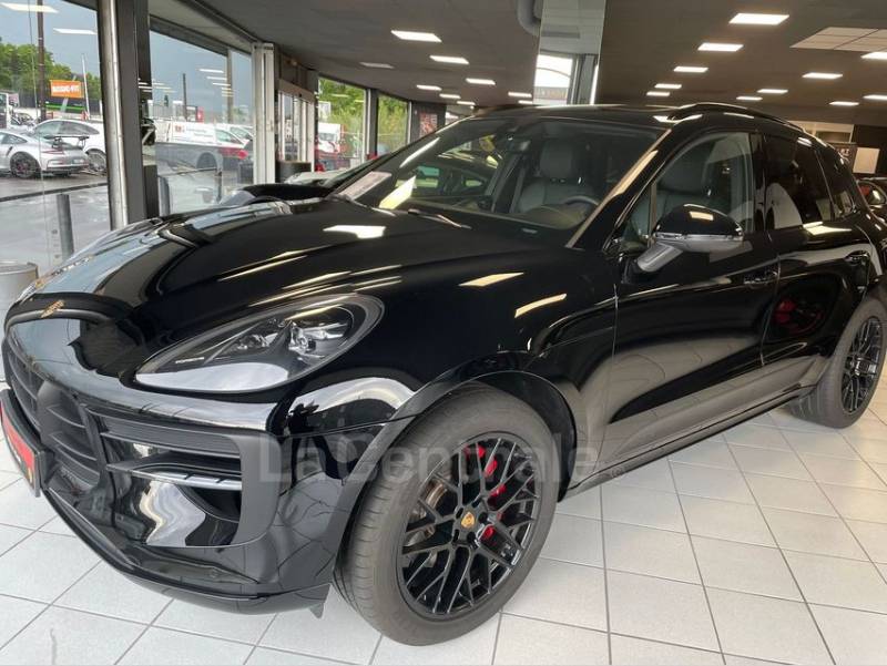 Porsche Macan GTS  2.9 V6 380ch à vendre dans notre garage à Nîmes